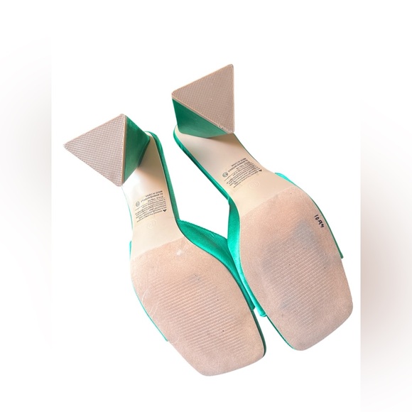Green square toe slip on block heels - Picture 5 of 5